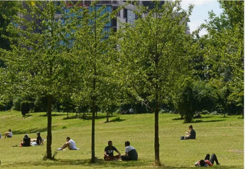 Appartamento Garden View Standard Double 5Min Walk To Tufnell Park Londra Esterno foto