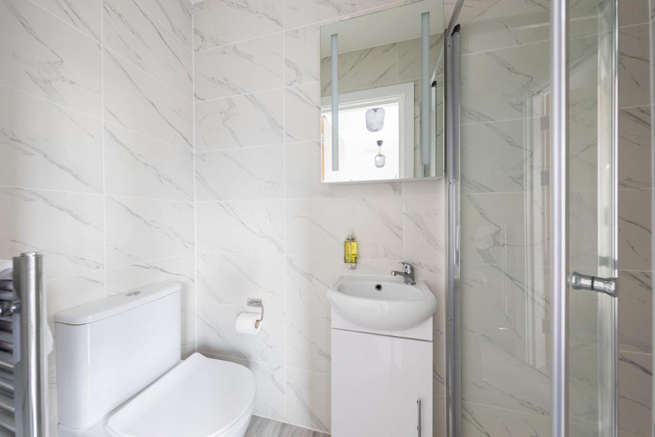 Appartamento Garden View Standard Double 5Min Walk To Tufnell Park Londra Esterno foto